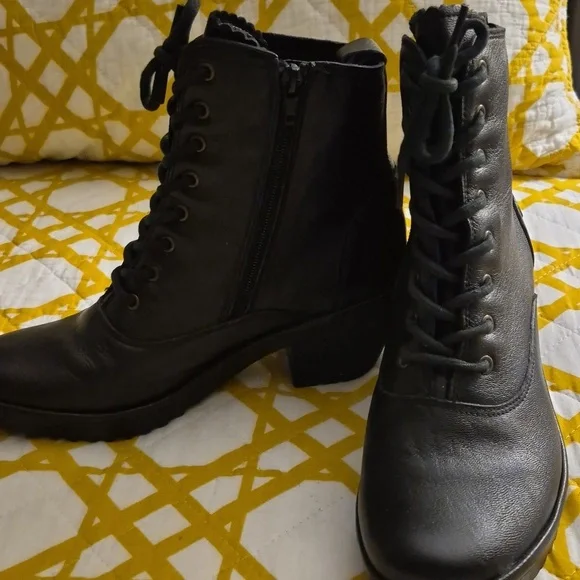 Fly London Black Heeled Boots/Lace Up Front/Side Zipper Size 41 9.5 - Picture 4 of 6